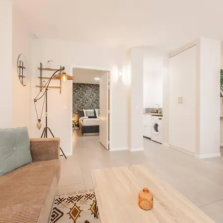 Apartmán Porte Versailles 15eme, 1 2 A 4p Paříž